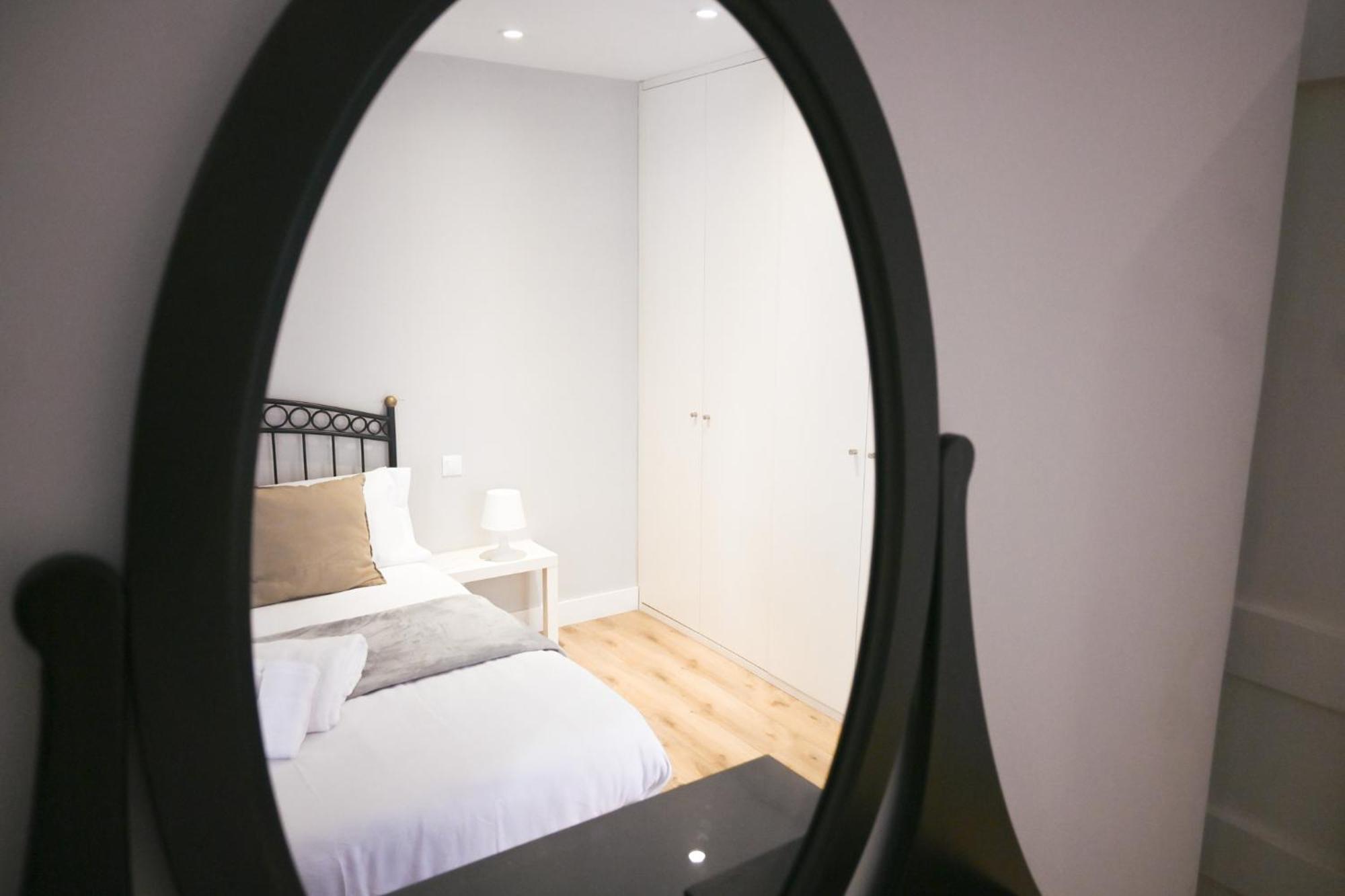 Apartment For Temporal Cava Baja-la Latina Cab36